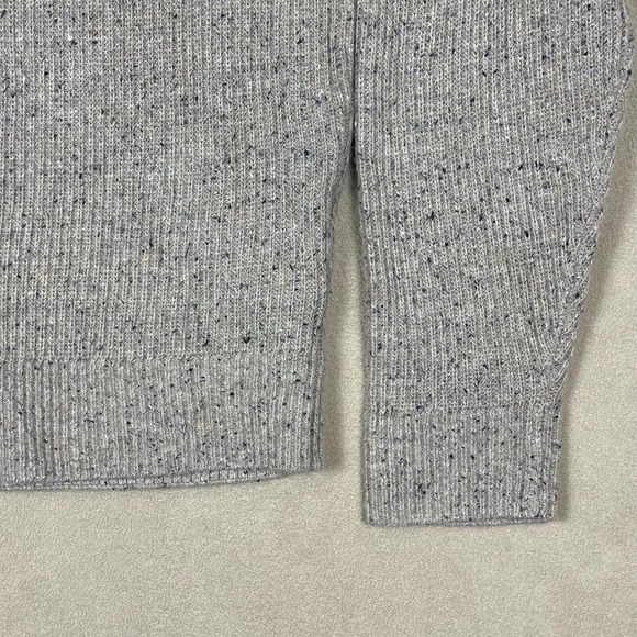 Abercrombie & Fitch Knit Sweater Mens XXL Wool Blend Round Neck Regular Fit NWOT - Picture 3 of 10